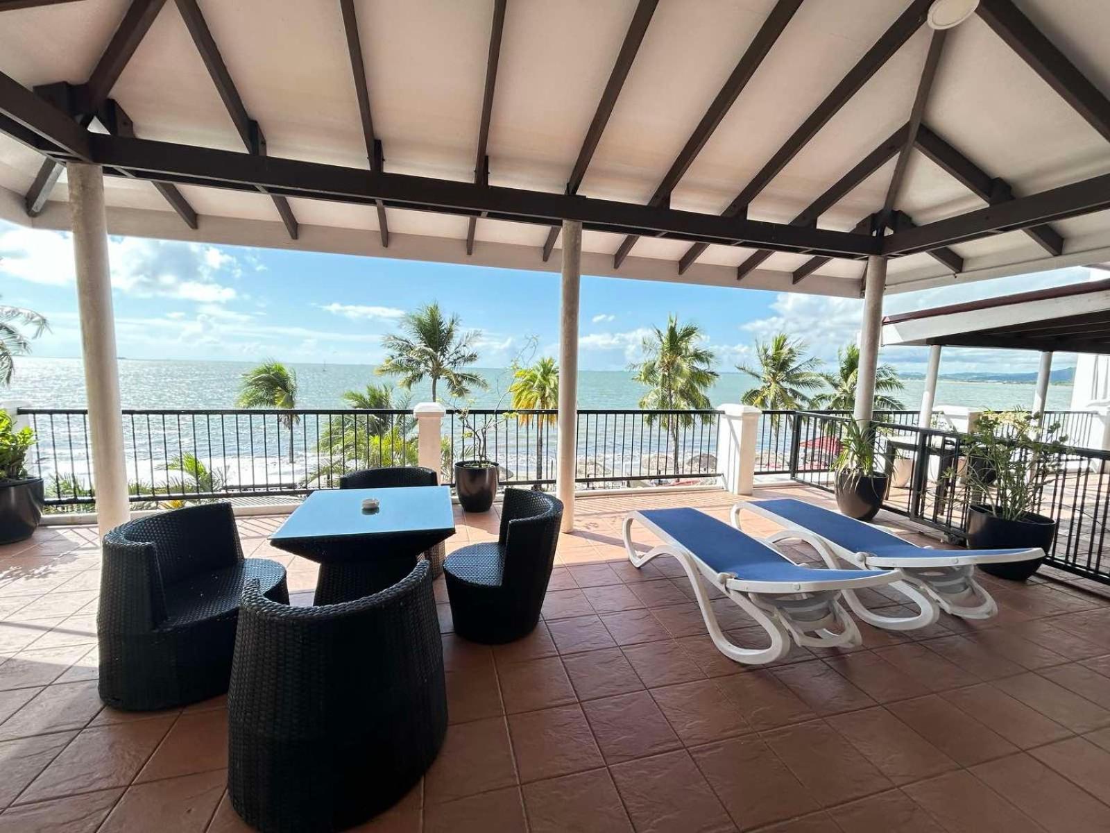 Smugglers Cove Beach Resort & Hotel Nadi Exterior foto